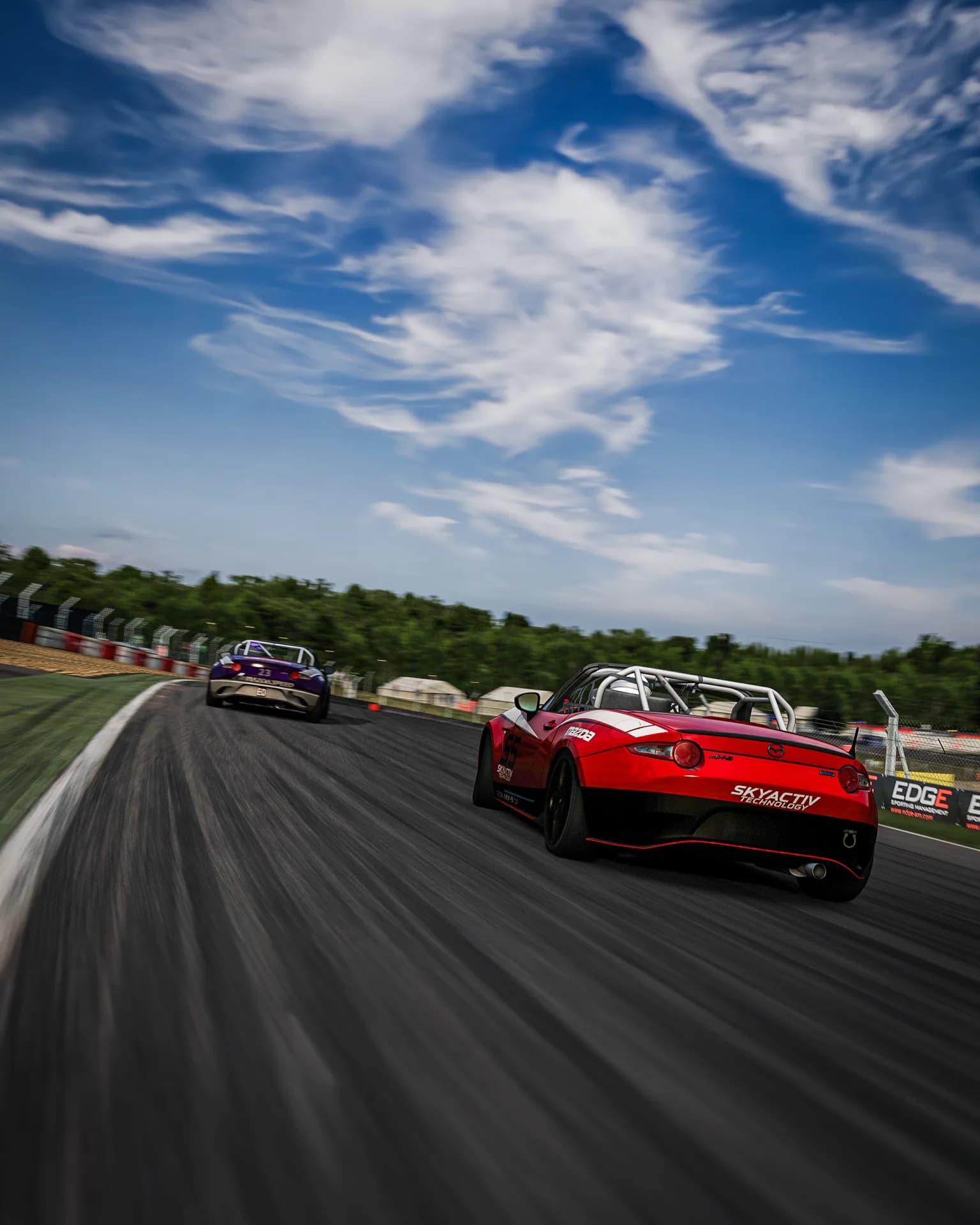 In-sim view: Mazda MX-5 Cup at Brands Hatch Indy